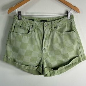 WILD FABLE Shorts Green Check Women's Size 8
